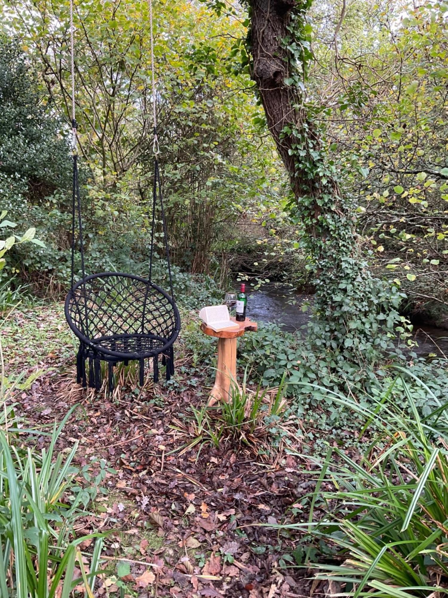 Gillan Creek Retreat Hotell Helston Exteriör bild